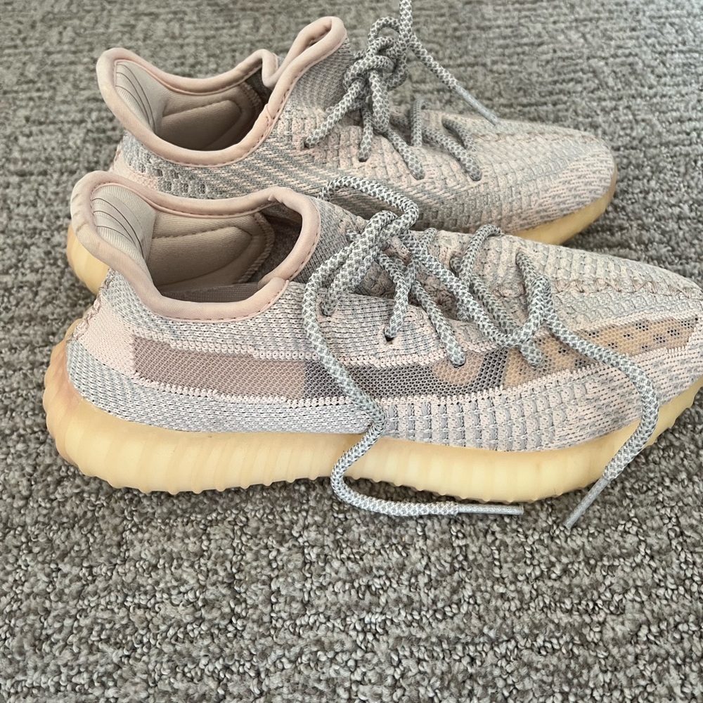 Yeezy Boost 350 V2 Synth Non Reflective Sneakers